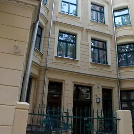 Golden Apartments/Boner5 Apartment *